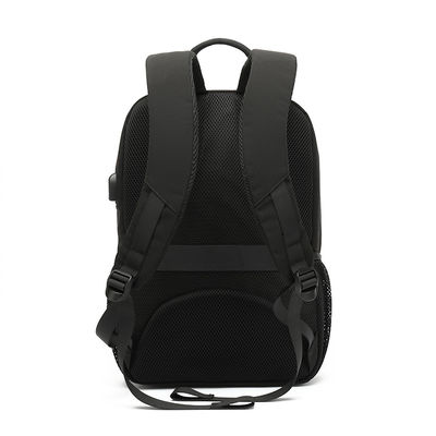 Tas ransel laptop perjalanan yang langsing dan tahan lama, tas ransel bisnis dengan port pengisian USB